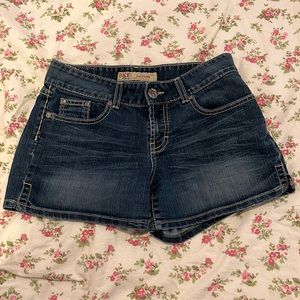 BKE Culture low rise Y2K denim shorts
